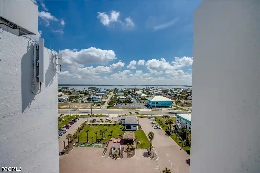 Listing Photo 50 - Condo for sale in 6400 Estero Blvd located at 6400 Estero Blvd, Fort Myers Beach, FL 33931 - Unit #1101