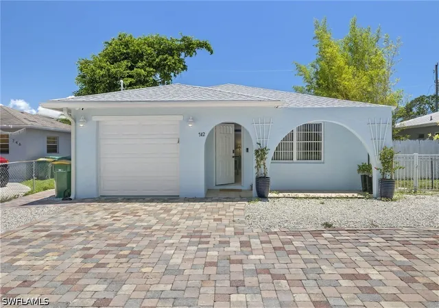 Photo 1 of Single family home for sale at 742 111th Avenue N, Naples, FL 34108 | MLS# 226017461 | Listing updated on 2026-09-16