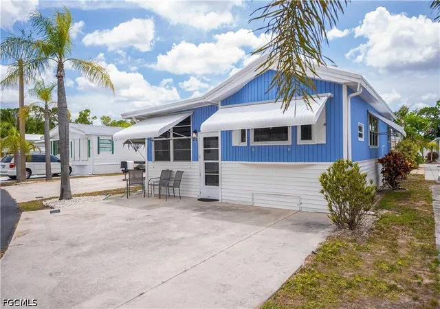 Photo 1 of Manufactured home for sale at 178 Caravan Cir, North Fort Myers, FL 33903 | MLS# 2026021678 | Listing updated on 2026-09-11