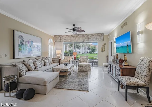 Listing Photo 4 - Condo for sale in building located at 8471 Abbington Cir, Naples, FL 34108 - Unit #1111