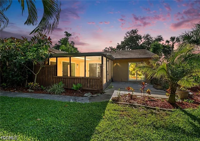 Townhouse for sale at 17310 Timber Oak Ln, Fort Myers, FL 33908 | MLS# 2026021740