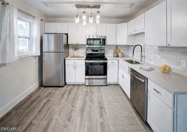 Photo 3 of Condo for sale at 975 9th Avenue S #11, Naples, FL 34102 | MLS# 226019202 | Listing updated on 2026-09-04