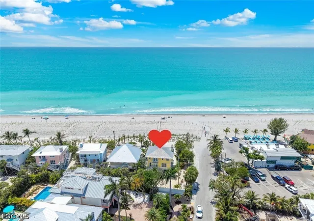 Photo 2 of Single family home for sale at 1 Sunset Captiva Ln, Captiva, FL 33924 | MLS# 2026022026 | Listing updated on 2026-09-19