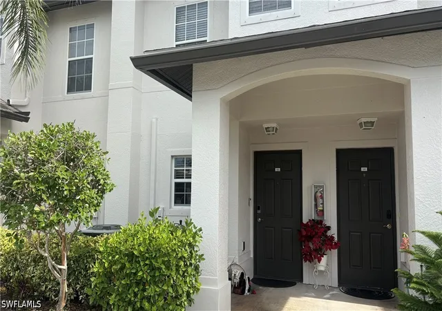 Photo 2 of Townhouse for sale at 9064 Gervais Cir #105, Naples, FL 34120 | MLS# 226019572 | Listing updated on 2026-09-15