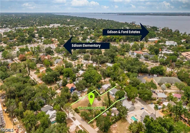 Photo 3 of House for sale at 2243/2245 Altamont Ave, Fort Myers, FL 33901 | MLS# 2026022059 | Listing updated on 2026-09-04