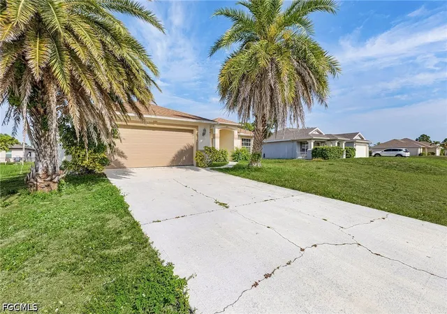 Photo 3 of Single family home for sale at 3012 Nw 20th Place, Cape Coral, FL 33993 | MLS# 2026022077 | Listing updated on 2026-09-14