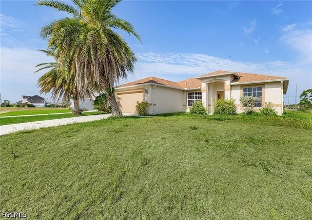Photo 3 of Single family home for sale at 3012 NW 20th Place, Cape Coral, FL 33993 | MLS# 2026022077 | Listing updated on 2026-09-14