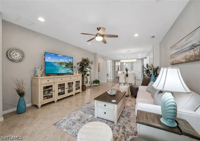 Photo 2 of Sale Pending at 14815 Edgewater Cir, Naples, FL 34114 | MLS# 226013871 | Listing updated on 2026-09-15