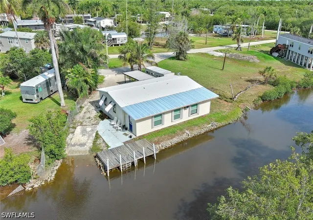 Photo 3 of Single family home for sale at 112 Cardinal Ct, Everglades City, FL 34141 | MLS# 226019354 | Listing updated on 2026-09-29