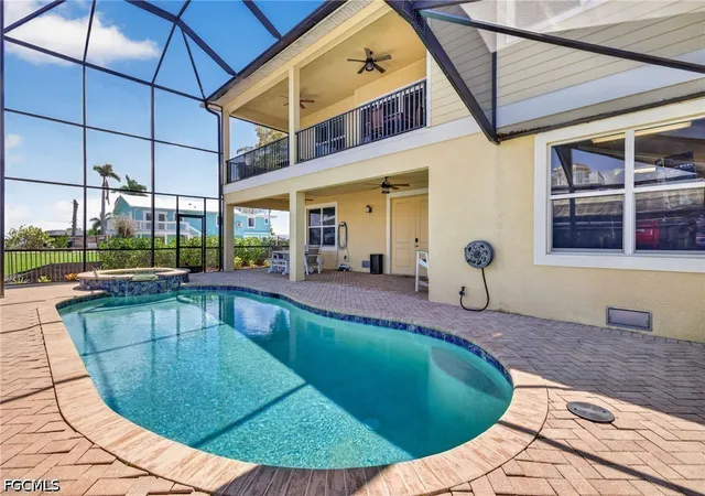 Photo 3 of Single family home for sale at 243 Driftwood Ln, Fort Myers Beach, FL 33931 | MLS# 2026022322 | Listing updated on 2026-09-03