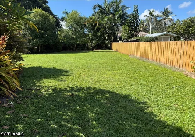 Photo 3 of Single family home for sale at 5232 Raintree Ln, Naples, FL 34113 | MLS# 226019950 | Listing updated on 2026-09-06