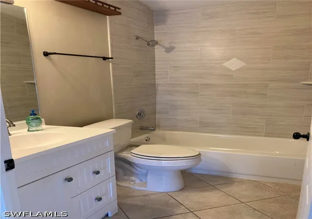 Photo 4 of Single family home for sale at 5232 Raintree Ln, Naples, FL 34113 | MLS# 226019950 | Listing updated on 2026-09-06