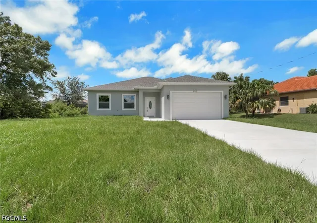 Photo 1 of Single family home for sale at 6138 Holt Ct, Fort Myers, FL 33905 | MLS# 2026022537 | Listing updated on 2026-09-10