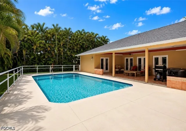 Photo 40 of Sale Pending at 1357 Osceola Dr, Fort Myers, FL 33901 | MLS# 2026022632 | Listing updated on 2026-09-24
