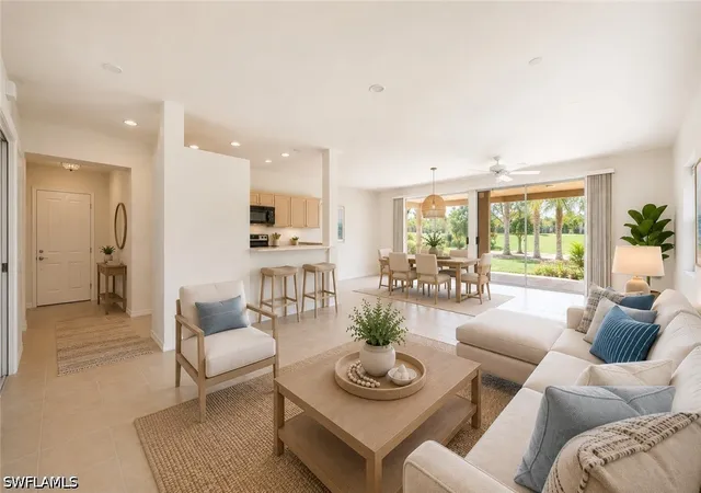 Listing Photo 5 - Condo for sale in building located at 13100 Hamilton Harbour Dr, Naples, FL 34110 - Unit #G12