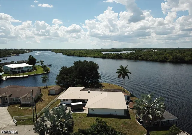 Photo 2 of Single family home for sale at 13208 Marquette Blvd, Fort Myers, FL 33905 | MLS# 2026022782 | Listing updated on 2026-09-14