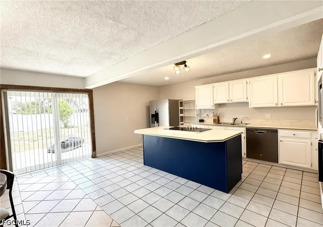 Photo 4 of Single family home for sale at 429 SW 44th Street, Cape Coral, FL 33914 | MLS# 2026022915 | Listing updated on 2026-09-12