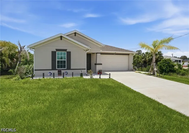 Photo 2 of Single family home for sale at 184 Peerless St, Lehigh Acres, FL 33974 | MLS# 2026022990 | Listing updated on 2026-09-08