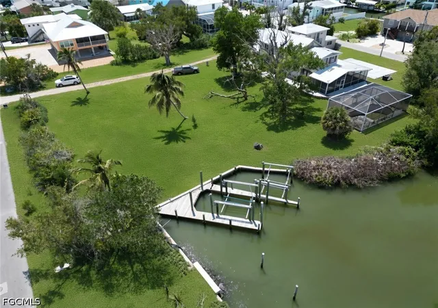 Photo 3 of Land for sale at 175 Bahia Viaduct, Fort Myers Beach, FL 33931 | MLS# 2026023063 | Listing updated on 2026-09-16