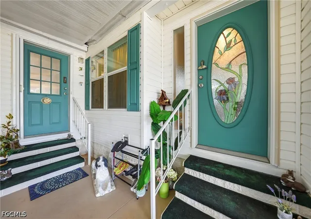 Photo 2 of Sale Pending at 600 Woodwyn Ct, North Port, FL 34287 | MLS# 2026023100 | Listing updated on 2026-10-02