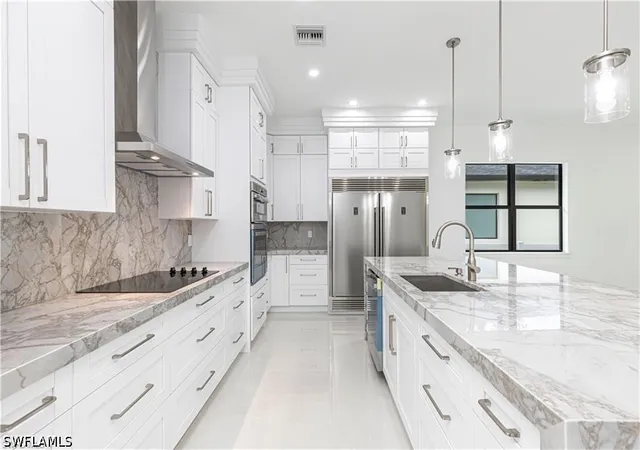 Photo 3 of Single family home for sale at 3098 Pine Tree Dr, Naples, FL 34112 | MLS# 226020037 | Listing updated on 2026-09-15