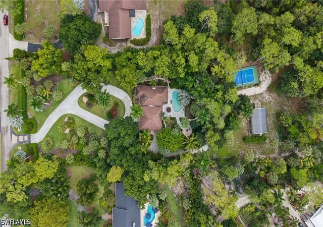 Photo 4 of Single family home for sale at 5070 Tamarind Ridge Dr, Naples, FL 34119 | MLS# 226020550 | Listing updated on 2026-09-13