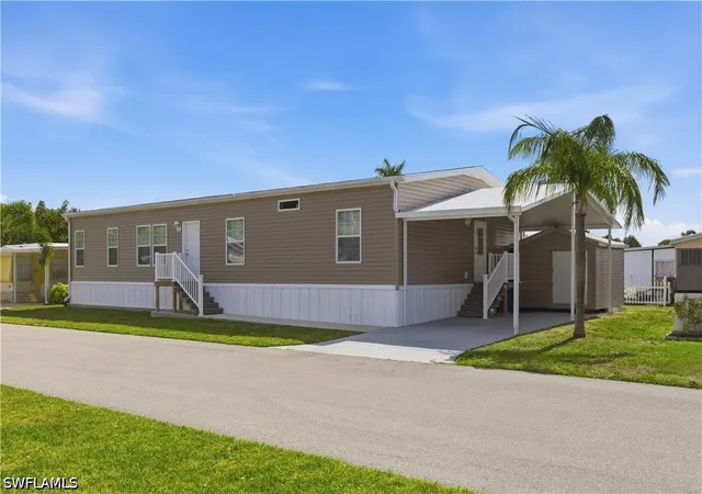 Photo 1 of Sale Pending at 24 Red Poinciana Dr, Fort Myers, FL 33908 | MLS# 226020238 | Listing updated on 2026-09-17