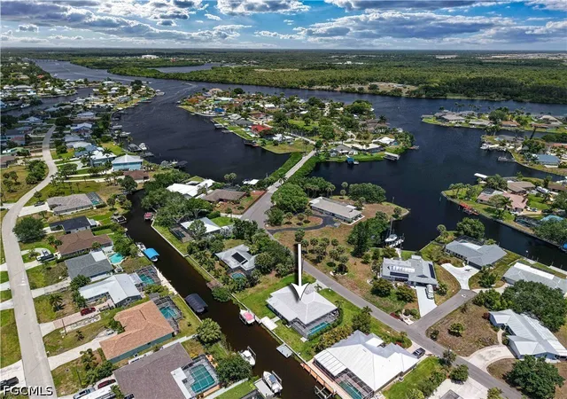 Photo 2 of Single family home for sale at 13511 Island Rd, Fort Myers, FL 33905 | MLS# 2026023296 | Listing updated on 2026-09-12