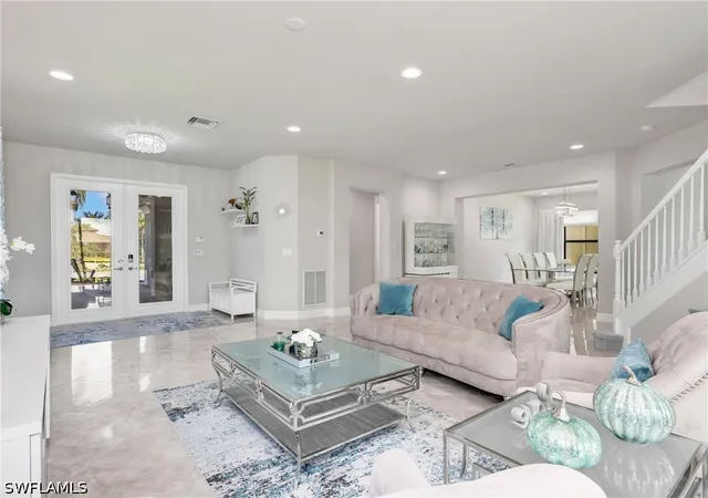 Photo 2 of Sale Pending at 4716 Kensington Cir, Naples, FL 34119 | MLS# 226018182 | Listing updated on 2026-10-02