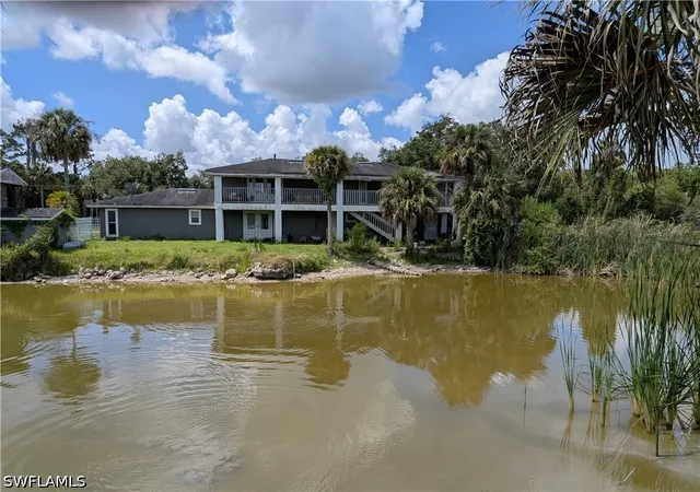 Photo 2 of Sale Pending at 17191 Frank Rd, Alva, FL 33920 | MLS# 226020870 | Listing updated on 2026-09-30