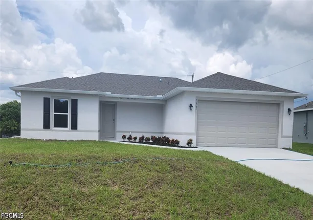 Photo 1 of Single family home for sale at 3902 28th Street Sw, Lehigh Acres, FL 33976 | MLS# 2026023485 | Listing updated on 2026-09-16