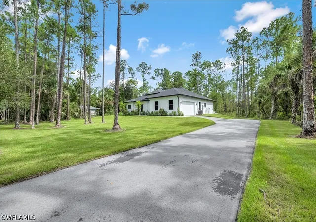 Photo 3 of Sale Pending at 1968 18th Avenue Ne, Naples, FL 34120 | MLS# 226020946 | Listing updated on 2026-09-10