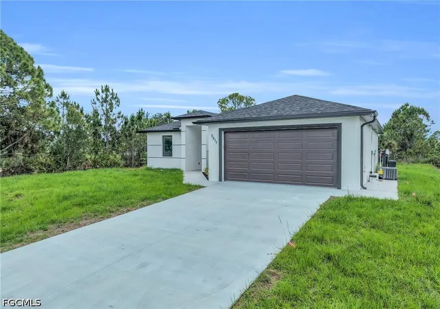 Photo 3 of Single family home for sale at 3511 27th Street SW, Lehigh Acres, FL 33976 | MLS# 2026023546 | Listing updated on 2026-09-01