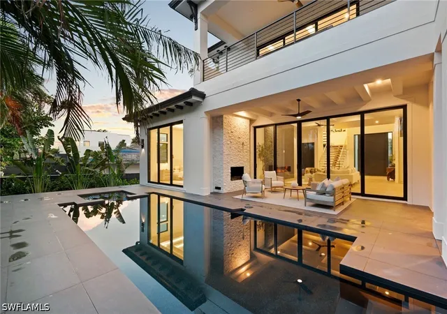 Photo 3 of Mansion for sale at 3840 Crayton Rd, Naples, FL 34103 | MLS# 226020996 | Listing updated on 2026-09-13