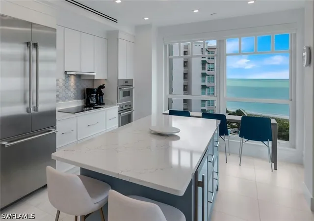 Listing Photo 4 - Condo for sale in building located at 266 Barefoot Bch Blvd, Bonita Springs, FL 34134 - Unit #504