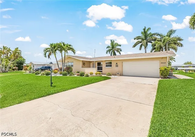 Photo 3 of Single family home for sale at 3022 SE 17th Place, Cape Coral, FL 33904 | MLS# 2026023707 | Listing updated on 2026-09-12