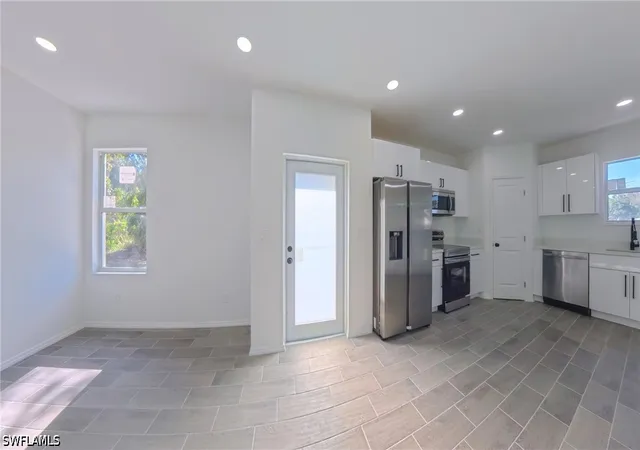 Photo 1 of Single family home for sale at 2173 Mitchell Ct, Fort Myers, FL 33916 | MLS# 226021041 | Listing updated on 2026-09-23