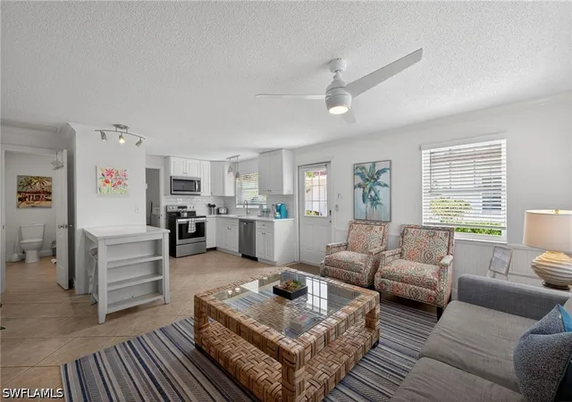 Photo 4 of House for sale at 559 105th Avenue N, Naples, FL 34108 | MLS# 226020914 | Listing updated on 2026-09-16
