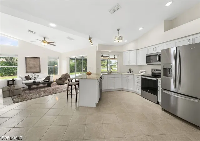 Photo 4 of Sale Pending at 10340 Regent Cir, Naples, FL 34109 | MLS# 226017426 | Listing updated on 2026-09-14