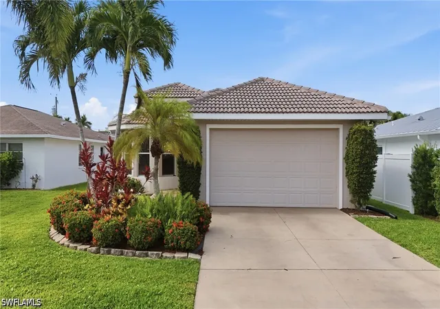 Photo 1 of Single family home for sale at 736 110th Avenue N, Naples, FL 34108 | MLS# 226021050 | Listing updated on 2026-09-14