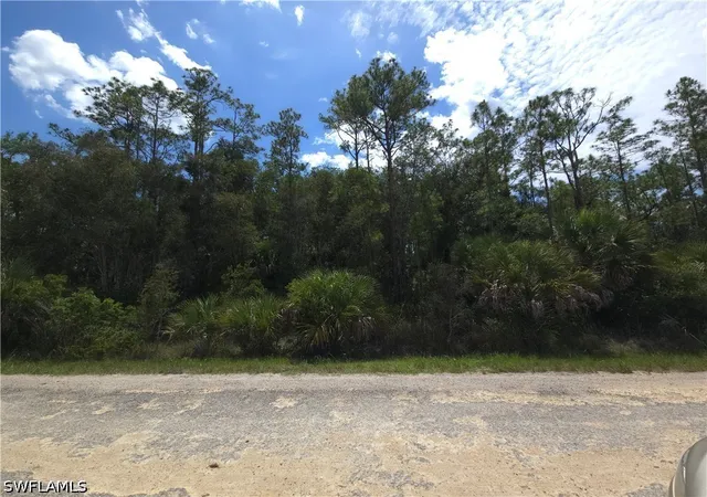 Photo 1 of Sale Pending at 1917 Holyoke Ave, Lehigh Acres, FL 33972 | MLS# 226021394 | Listing updated on 2026-09-08