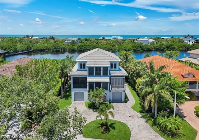 Photo 2 of Single family home for sale at 834 Hideaway Cir W, Marco Island, FL 34145 | MLS# 226021277 | Listing updated on 2026-09-12