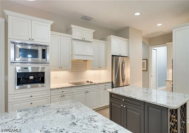 Photo 4 of Single family home for sale at 2116 Harlans Run, Naples, FL 34105 | MLS# 226021457 | Listing updated on 2026-09-14