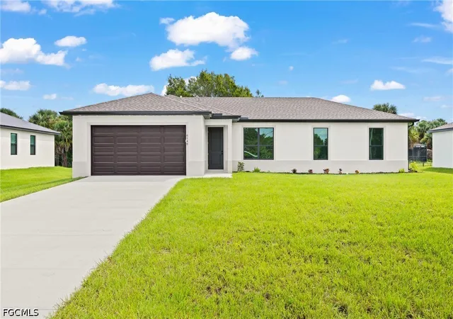 Photo 1 of Single family home for sale at 6146 Hughes Ave, Fort Myers, FL 33905 | MLS# 2026024310 | Listing updated on 2026-10-12