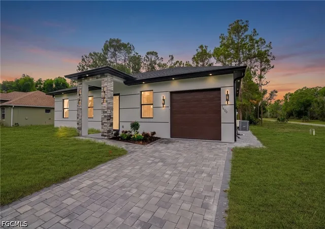 Photo 3 of Single family home for sale at 1400 E 11th Street, Lehigh Acres, FL 33972 | MLS# 2026024337 | Listing updated on 2026-09-12