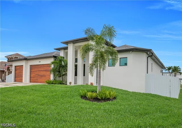 Photo 3 of Single family home for sale at 2726 Sw 38th Street, Cape Coral, FL 33914 | MLS# 2026024346 | Listing updated on 2026-09-02