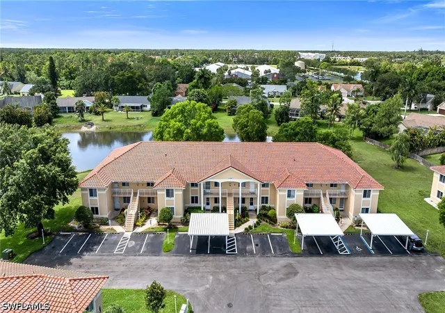 Condo for sale at 208 Furse Lakes Cir #D6, Naples, FL 34104 | MLS# 226021283