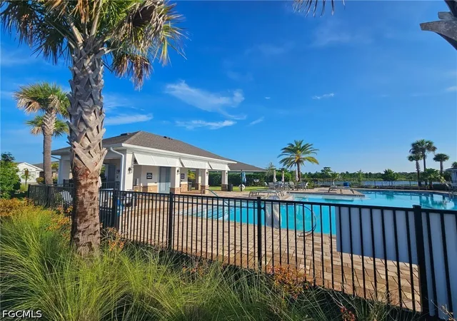 Photo 2 of Townhouse for sale at 16947 Hawk Ct, Punta Gorda, FL 33982 | MLS# 2026024552 | Listing updated on 2026-09-15