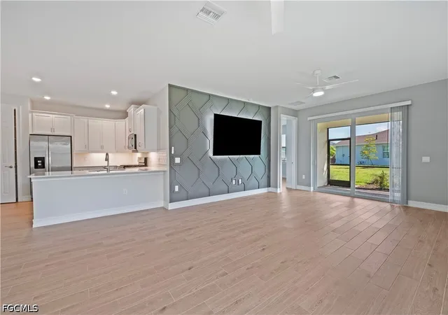 Photo 3 of Townhouse for sale at 16947 Hawk Ct, Punta Gorda, FL 33982 | MLS# 2026024552 | Listing updated on 2026-09-29