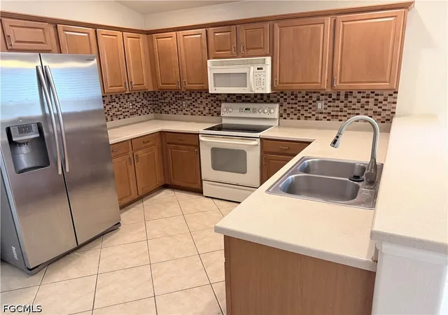 Photo 2 of Single family home for sale at 9728 Gladiolus Bulb Loop, Fort Myers, FL 33908 | MLS# 2026024640 | Listing updated on 2026-09-16